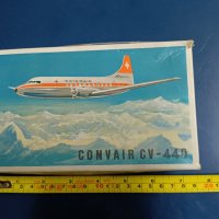 Модел на пътнически самолет Convair CV-440 ,за сглобяване, снимка 2 - Колекции - 43770798