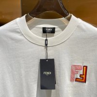 Мъжка тениска FENDI-реплика, снимка 5 - Тениски - 43822829