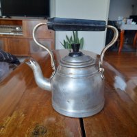Стар алуминиев чайник #11, снимка 1 - Антикварни и старинни предмети - 38648614