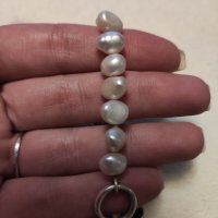 Сребърна гривна с естествени перли (223), снимка 7 - Гривни - 43370819