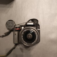 фотоапарат Nikon D3300, цял комплект с дефект на обектив, снимка 1 - Фотоапарати - 39481520
