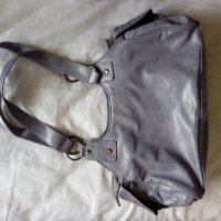 Светло лилава дамска чанта с дръжки и странични джобчета, снимка 5 - Чанти - 28400000