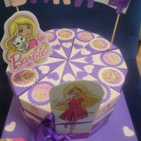 Картонена торта с Барби за ясла и детска градина , снимка 1 - Други услуги - 35518419
