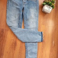 Накъсани дънки за бременни от H&M Мama Skinny High Rib, снимка 1 - Дрехи за бременни - 39973109