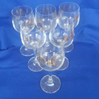 Кристални чаши за вино, високо столче, златна шарка 6 бр в Чаши в гр.  Перник - ID27608606 — Bazar.bg