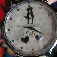 Часовник DIESEL TIME с любовна скала., снимка 5 - Дамски - 38988851