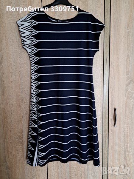 Дамска тъмносиня рокля , снимка 1