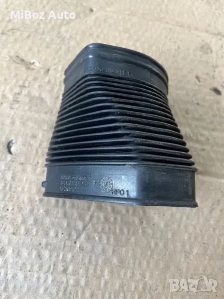 Тръба въздуховод кутия въздушен филтър БМВ Е90 91 92 BMW, снимка 1