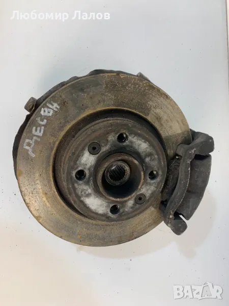 Десен шенкел лагер главина диск апарат Dacia Sandero I 1.4 MPI 75к.с. (08-17)г. , снимка 1