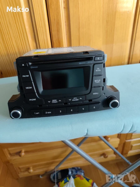 Оригинално радио CD с Bluetooth за Hyundai I10 2013 - 2019 , снимка 1