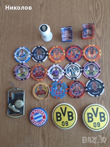 Футболни артикули, снимка 1