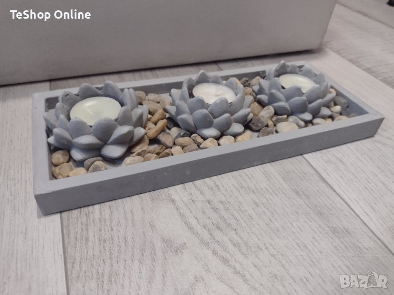 Свещник 3 броя свещи с декорация камъни и бял пясък, снимка 1