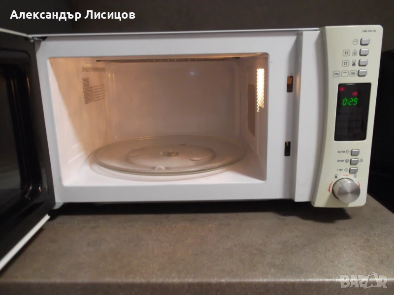 Продавам микро-вълнова фурна CANDY CMG 25D CW, 25ltr, снимка 1