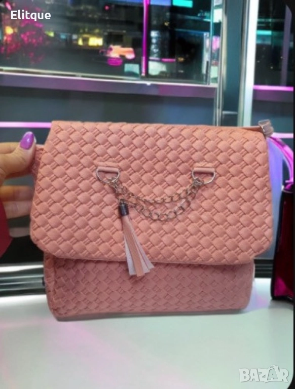 Луксозна дамска чанта за дамата която цени качеството и класата, снимка 1