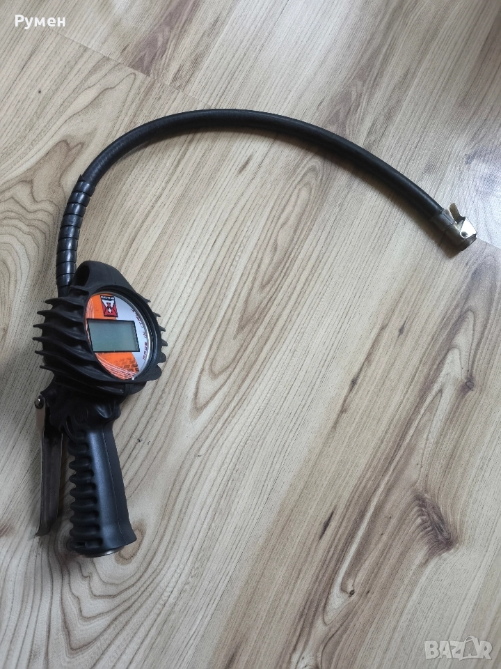 Пистолет за напомпване на гуми ANI мод. 25/GR-D с цифров манометър, снимка 1