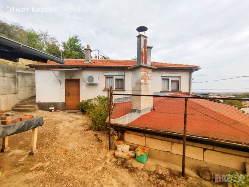 Имот Корект продава Етаж от къща, кв. Метоха, гр. Асеновград, снимка 1