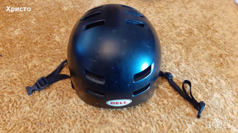 каска спортна защитна BELL велосипедна, пластмаса стиропор надеждна, черна, снимка 1