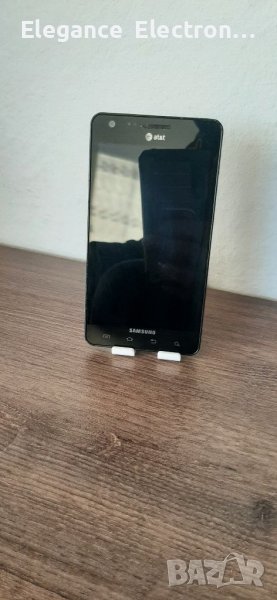 Samsung I997 Infuse. ПОВРЕДЕН ЗА ЧАСТИ , снимка 1