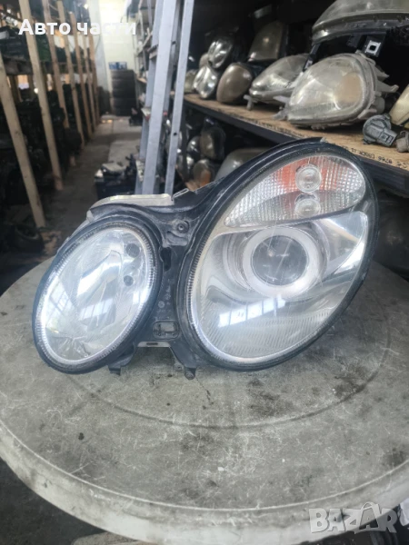Ляв-xenon ксенонов фар Mercedes E-class W211 (2002-2006г) Hella 2118201461 A2118201461 биксенон, снимка 1