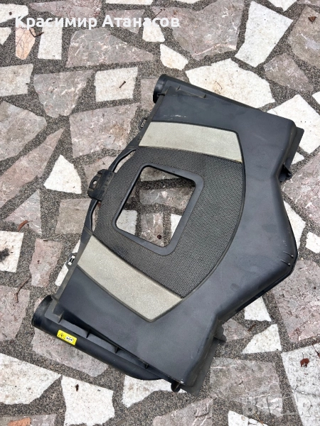 A2730900901. Декоративен капак двигател филтърна кутия за Мерцедес E-класа W211.бензин 3.5 Om 272, снимка 1