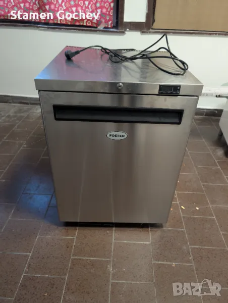 Професионален хладилник Foster HR150-A, снимка 1