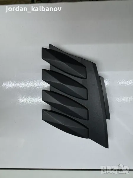 Капачка на предната маска на отвора за куката за теглене на Toyota Corola само за 50лв. 53128-02380, снимка 1