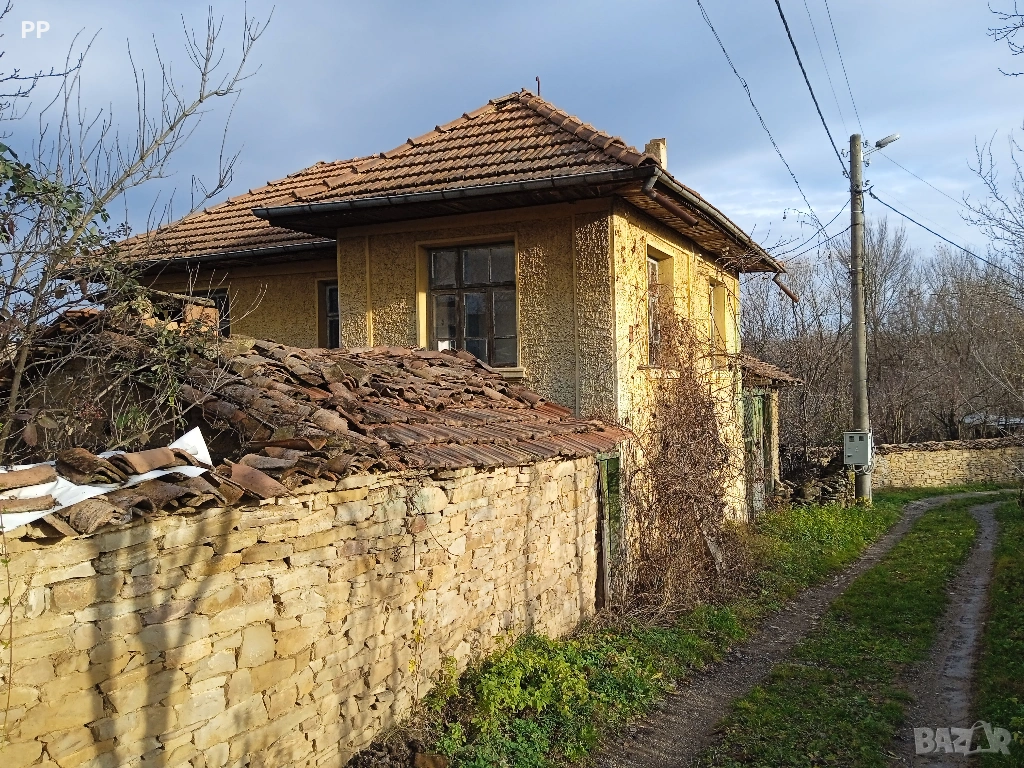 Продавам къща в с. Велчево, снимка 1