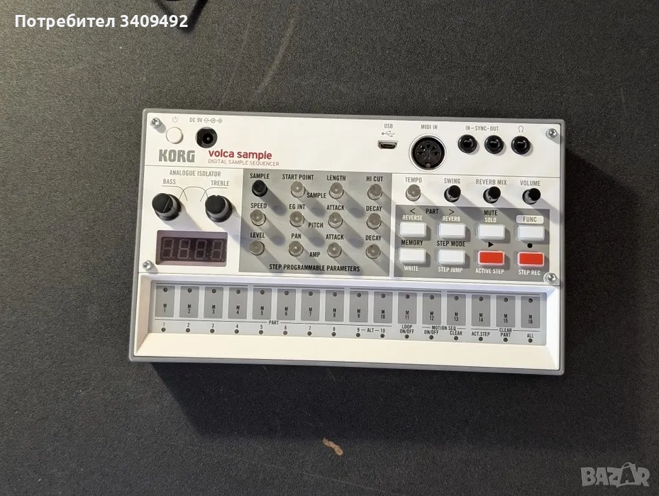 Korg Volca Sample 2 – дигитален sample секвенсер, снимка 1
