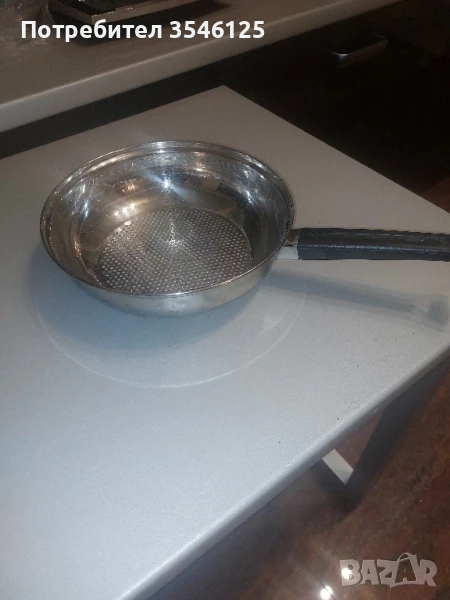 Тиган от неръждавейка с диаметър 25 см . дълбочина 7-8 см, снимка 1