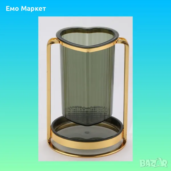 Зелена единична поставка във формата на сърце, снимка 1