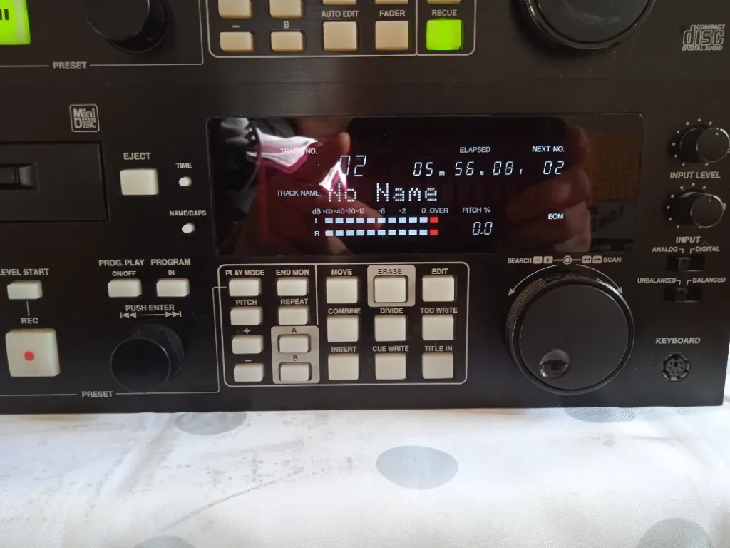 DENON DN-M1050R MiniDisc Recorder в Декове в гр. Стара DENON DN-M1050R MiniDisc Recorder в Декове в гр. Стара