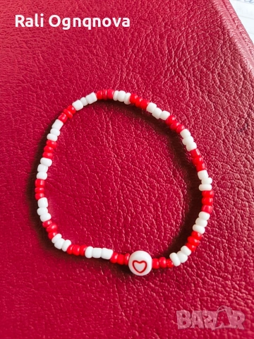 Мартеници и гривни, снимка 3 - Гривни - 53007622