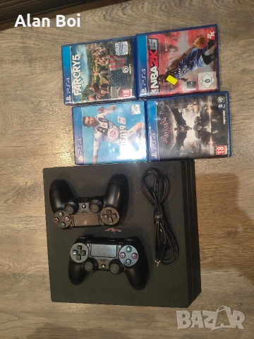 PlayStation 4 Pro + 4 игри, снимка 2 - PlayStation конзоли - 53252344