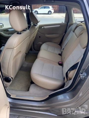 Mercedes-Benz B 200 sport, снимка 12 - Автомобили и джипове - 51467620