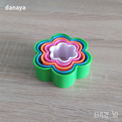 573 Формички за сладки цвете резци за тесто бисквити курабии 5бр в комплект, снимка 6 - Форми - 35105892