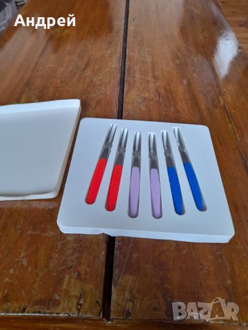 Стари десертни вилички #2, снимка 2 - Антикварни и старинни предмети - 38797925