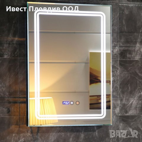 Огледало за баня 70х50см с вградено LED осветление, часовник, нагревател, снимка 1 - Огледала - 27505897