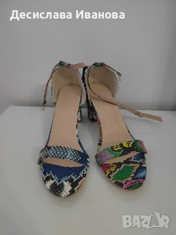 Сандали на ток, снимка 3 - Дамски елегантни обувки - 51183203