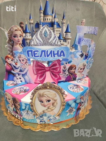 Картонена торта Елза и Анна 