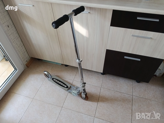 Тротинетка , снимка 2 - Детски велосипеди, триколки и коли - 52855742