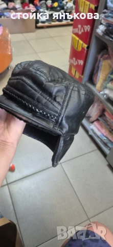 Продавам кожена мъжка ушанка, снимка 8 - Шапки - 51327842