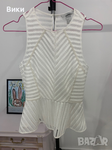 Красив дамски топ в размер XS, снимка 6 - Корсети, бюстиета, топове - 44867083