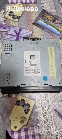 CD за кола KENWOOD KCD-W3044 , снимка 4 - Аксесоари и консумативи - 44003963