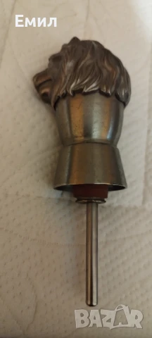 Алкохолен дозатор тип лъвска глава масивен бронз, снимка 2 - Други - 51210903