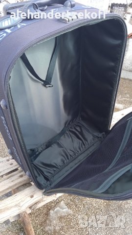 Уникален голям  куфар U.S. Polo Assn., снимка 14 - Куфари - 32213767