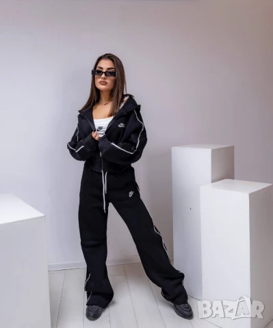 дамски екипи Nike , снимка 3 - Спортни екипи - 51165343