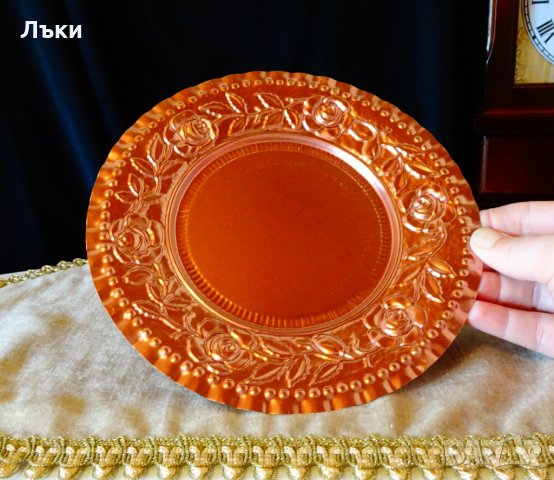 Немска метална чиния с рози 21 см. 