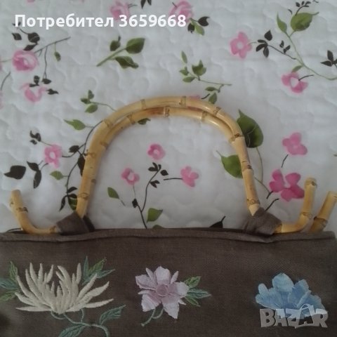 Дамска чанта с бродерия и бамбукови дръжки, снимка 3 - Чанти - 40249163