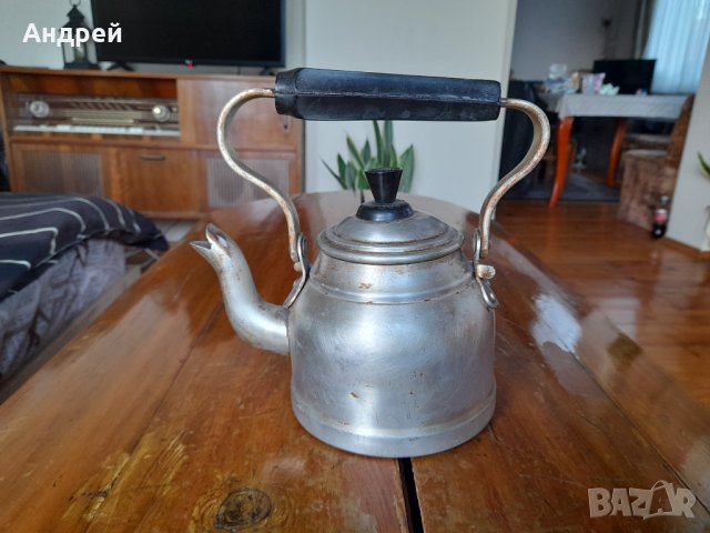 Стар алуминиев чайник #11, снимка 1 - Антикварни и старинни предмети - 38648614