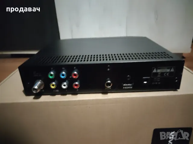 Сателитни приемници Homecast с 155 канала, снимка 2 - Приемници и антени - 50069729